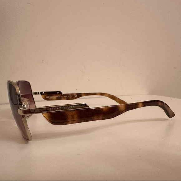 Burberry Brown Sunglasses Semi-Rimless Gradient Lenses - Picture 5 of 5
